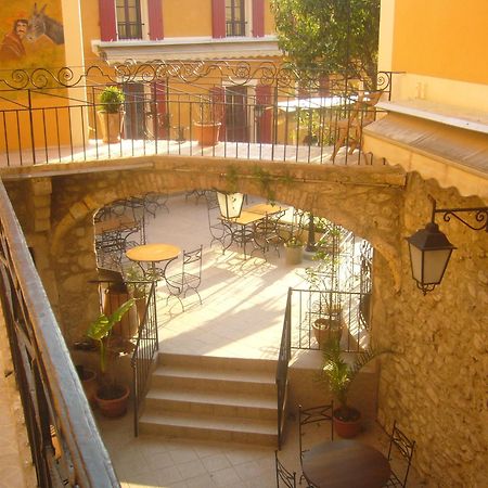 Hotel L'Oronge แซ็ง-ฌอง-ดู-การ์ ภายนอก รูปภาพ