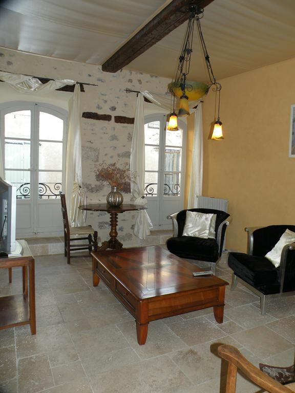 Hotel L'Oronge แซ็ง-ฌอง-ดู-การ์ ภายนอก รูปภาพ